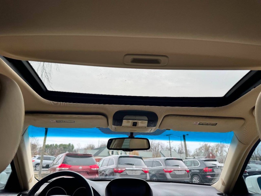 2012 Acura TL Image 24