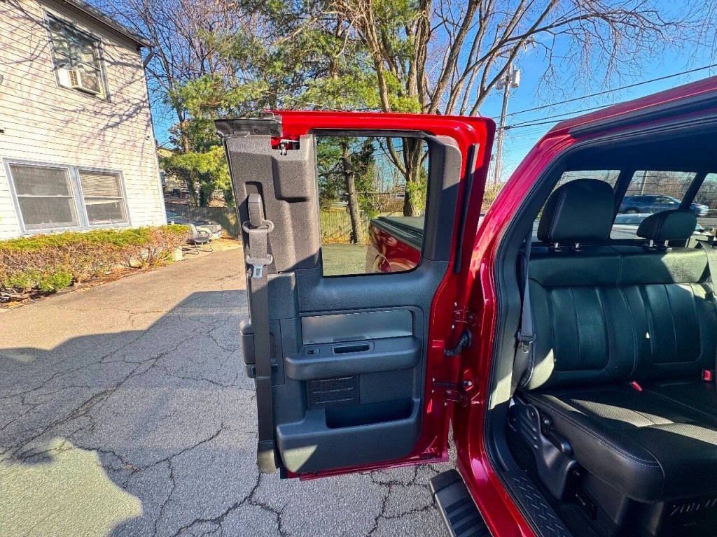 2014 Ford F-150 Image 17