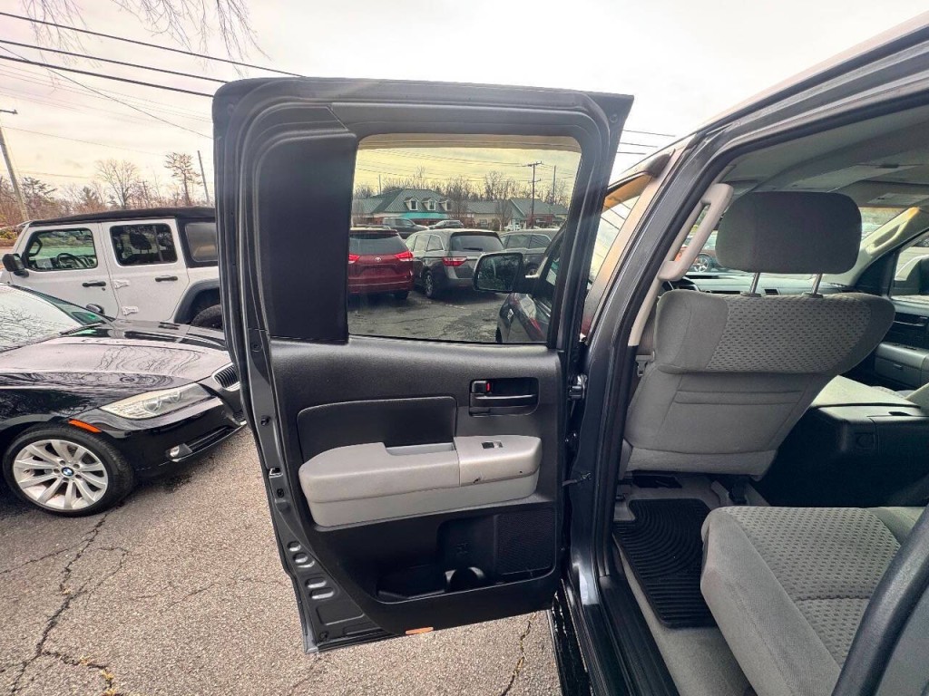 2007 Toyota Tundra Image 9