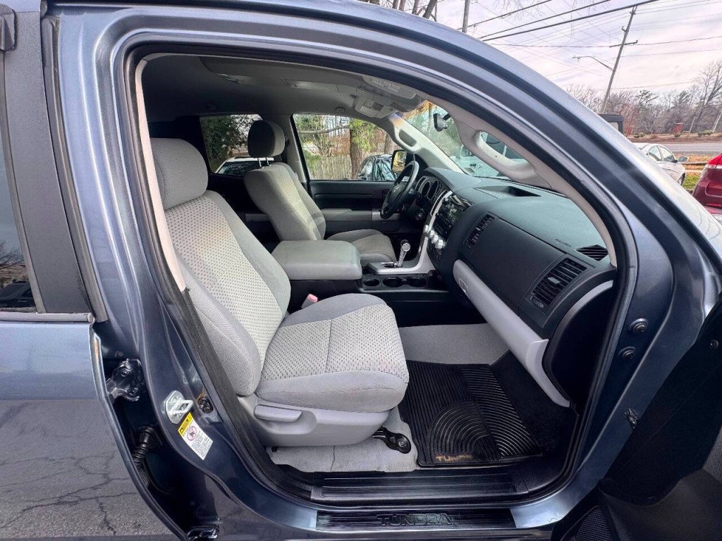 2007 Toyota Tundra Image 16