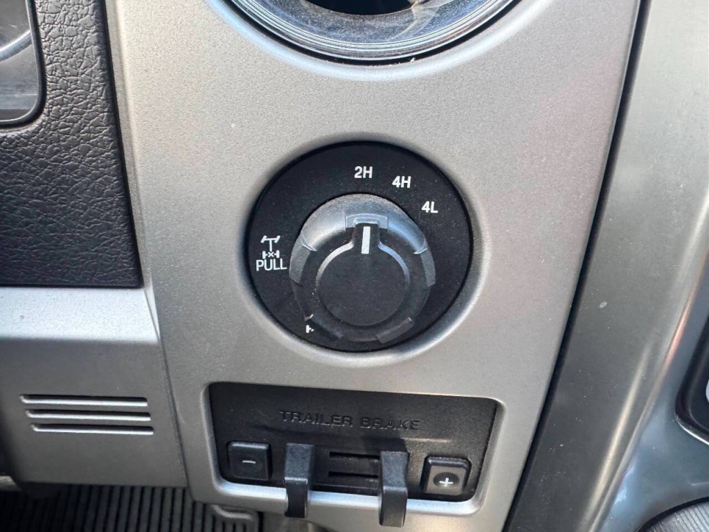 2013 Ford F-150 Image 25