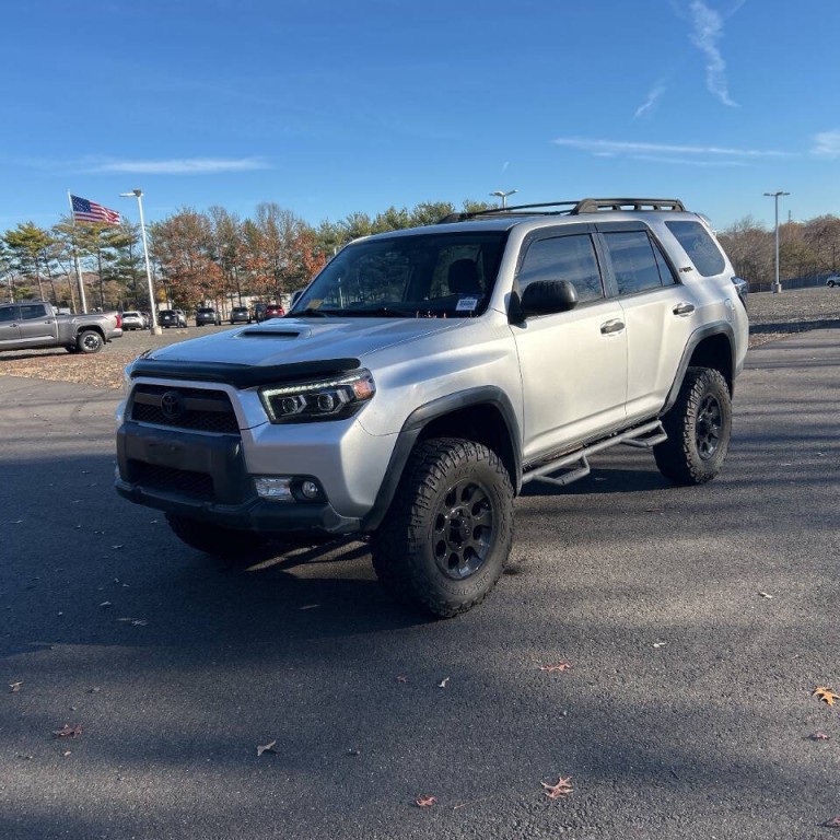 2011 Toyota 4Runner Image 2
