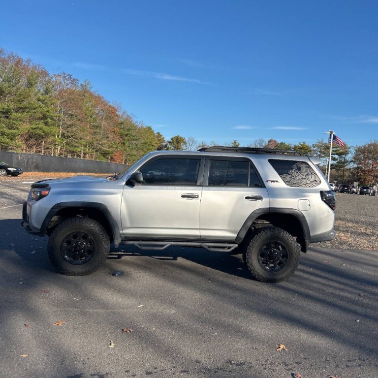 2011 Toyota 4Runner Image 6