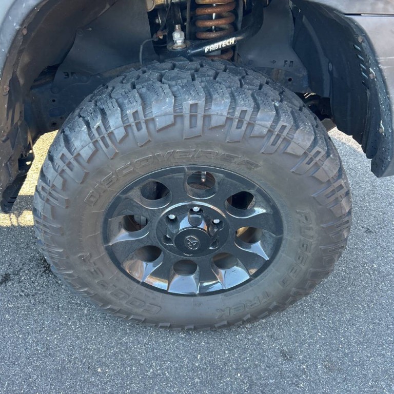 2011 Toyota 4Runner Image 18