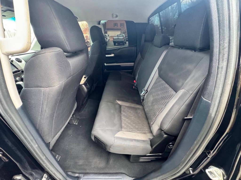2014 Toyota Tundra Image 10