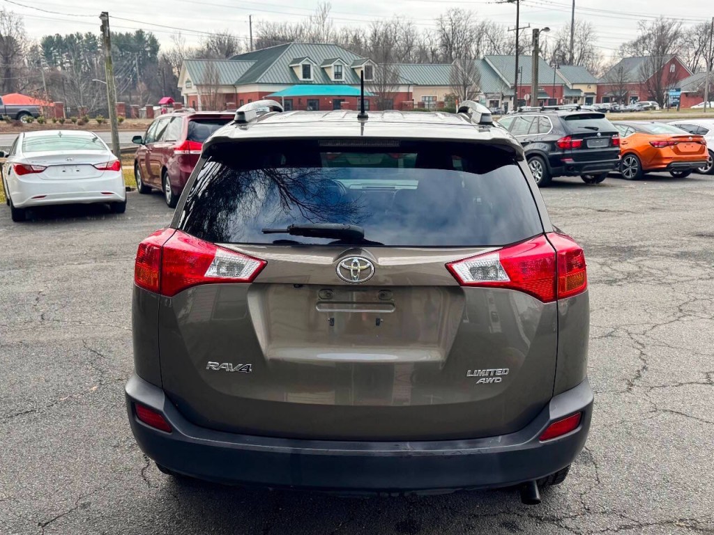 2013 Toyota Rav4 Image 5