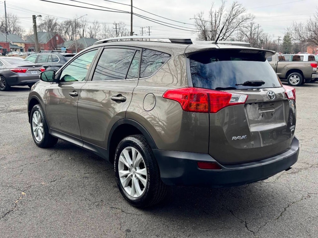 2013 Toyota Rav4 Image 9