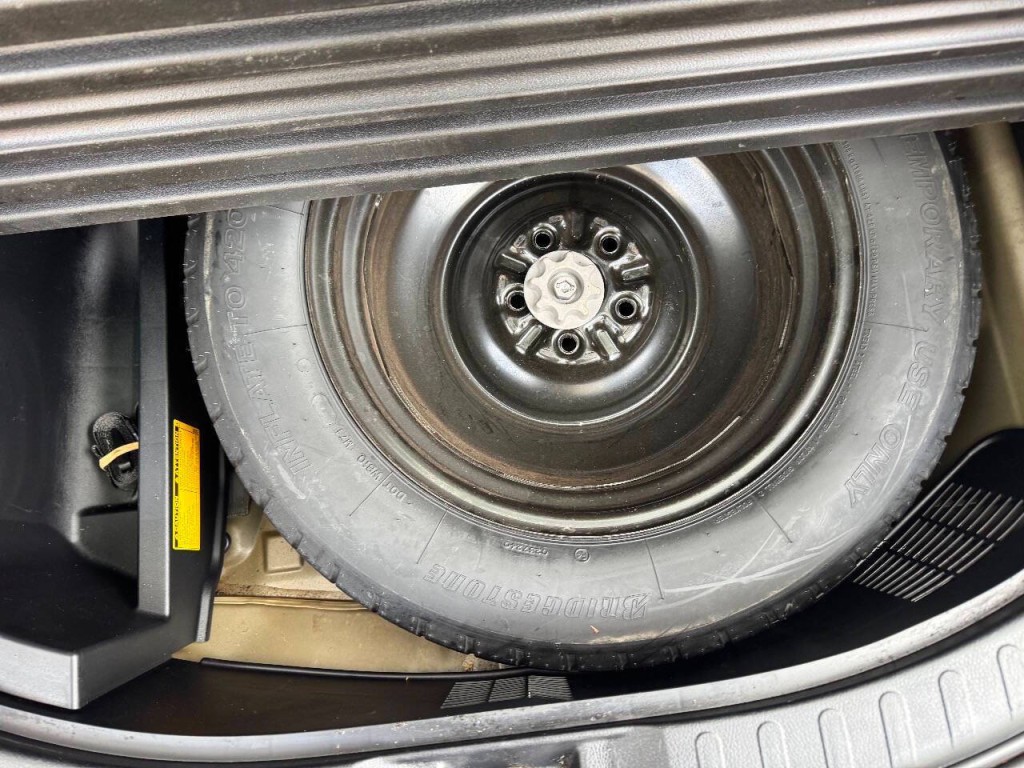 2013 Toyota Rav4 Image 15