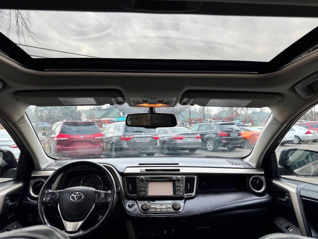 2013 Toyota Rav4 Image 26