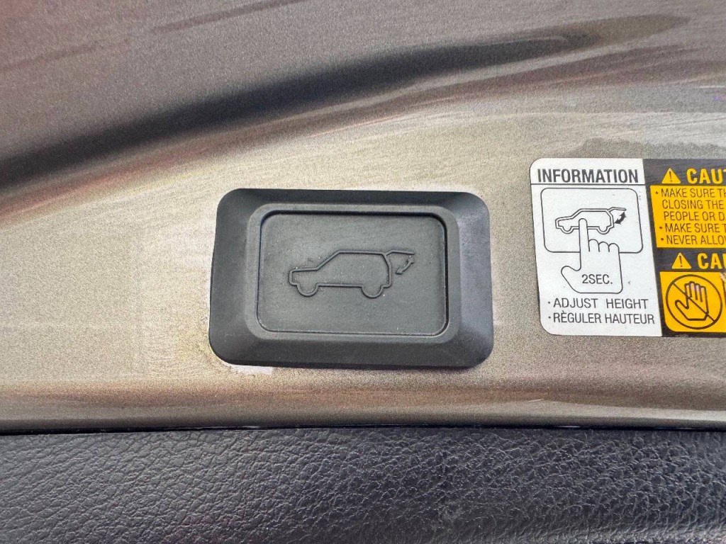 2013 Toyota Rav4 Image 30