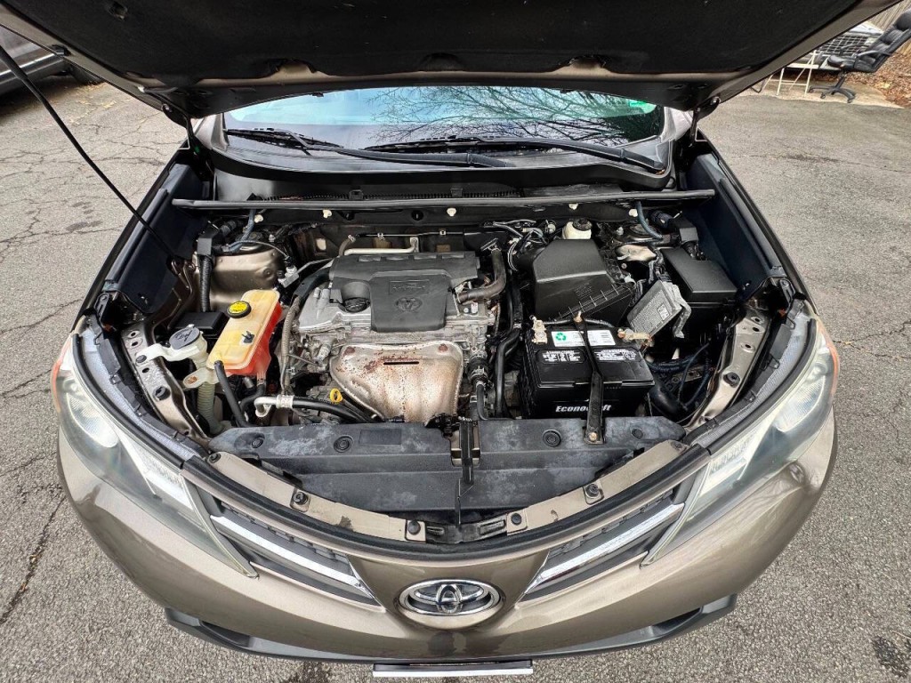 2013 Toyota Rav4 Image 33