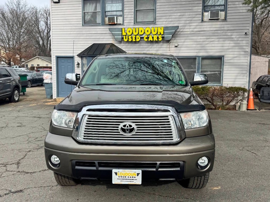 2013 Toyota Tundra Image 2