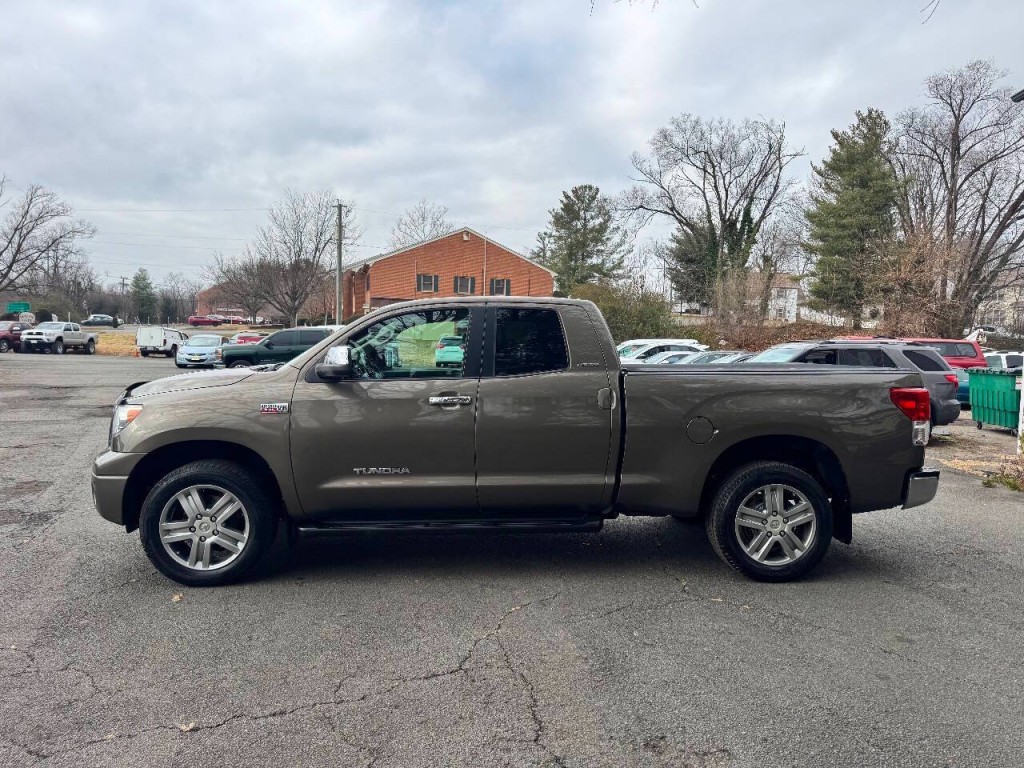 2013 Toyota Tundra Image 8