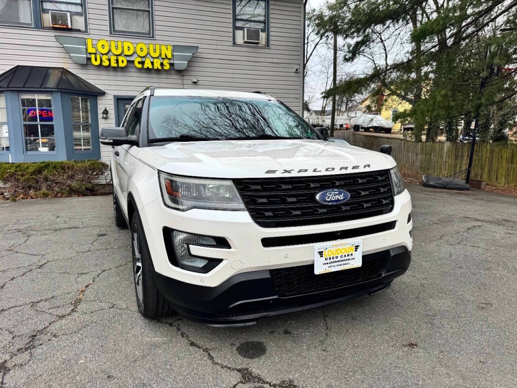 2017 Ford Explorer Image 3