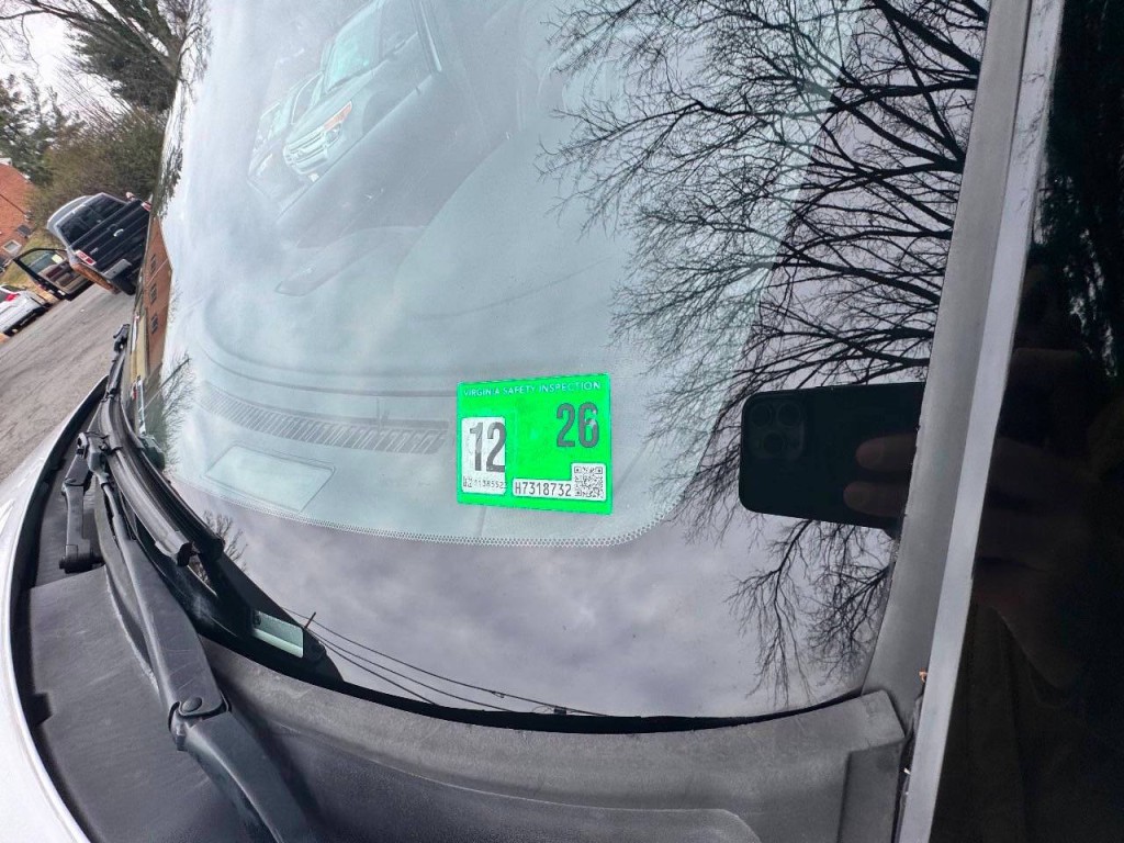 2017 Ford Explorer Image 22