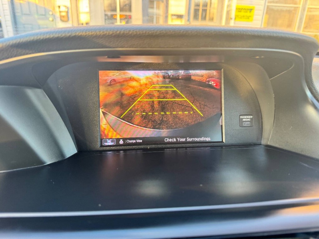 2017 Honda Accord Image 24