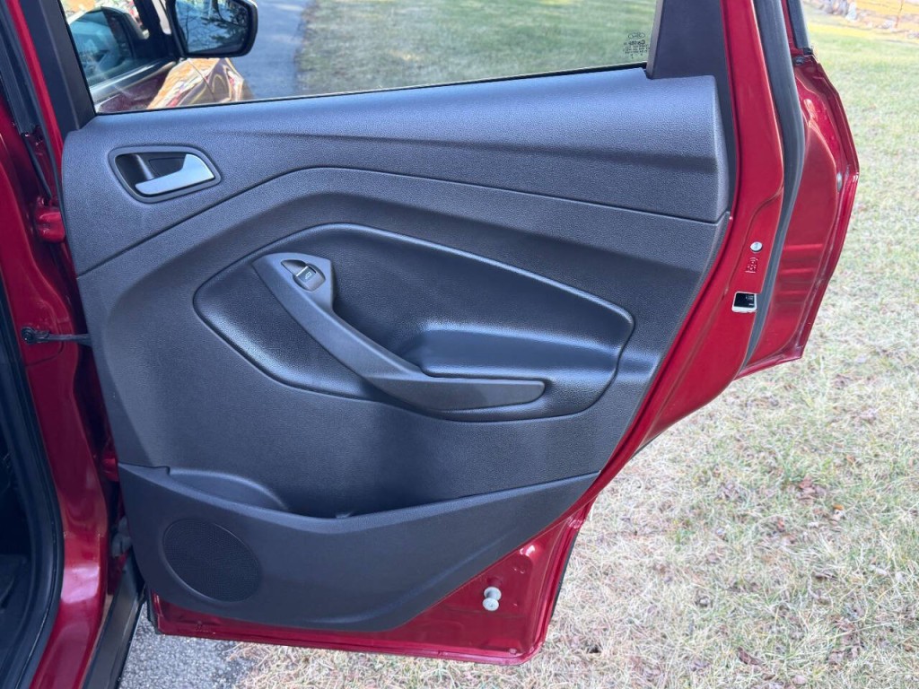 2019 Ford Escape Image 13