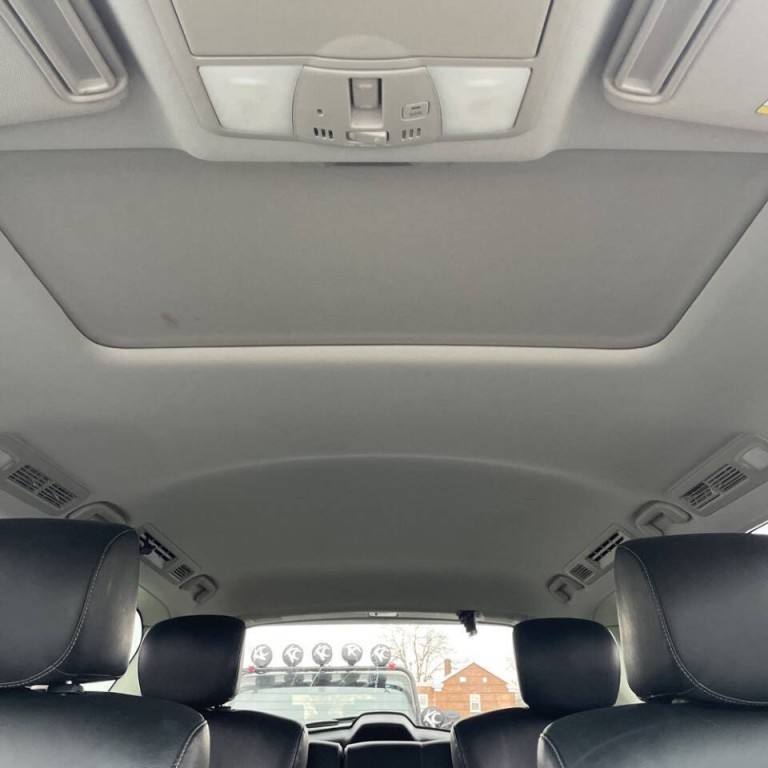 2017 INFINITI QX80 Image 21