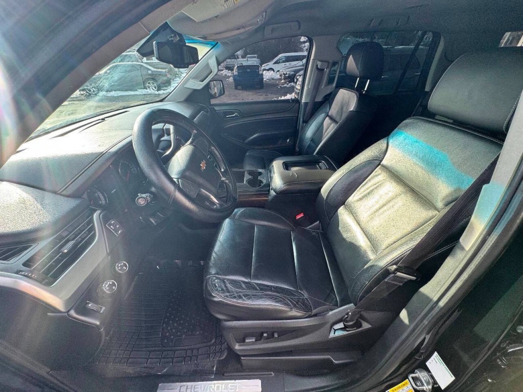 2016 Chevrolet Tahoe Image 8