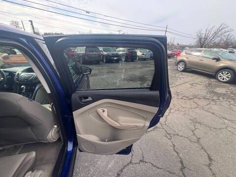 2016 Ford Escape Image 12