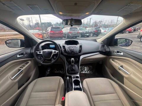 2016 Ford Escape Image 18