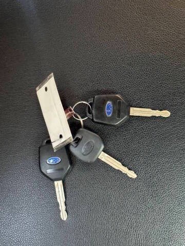 2017 Subaru Forester Image 25