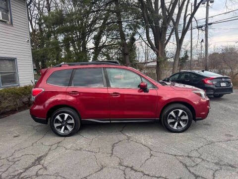 2017 Subaru Forester Image 4