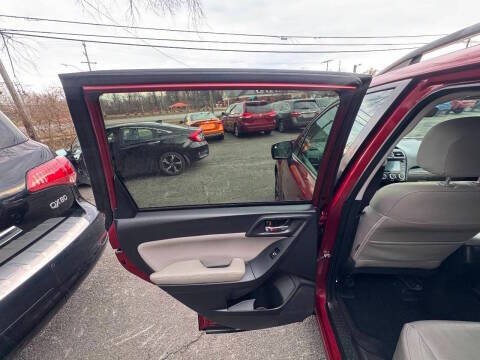 2017 Subaru Forester Image 9