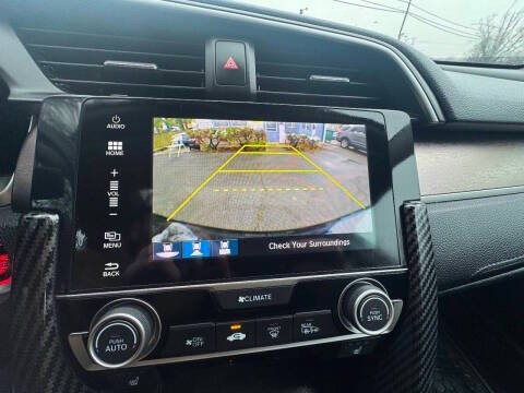 2017 Honda Civic Image 23