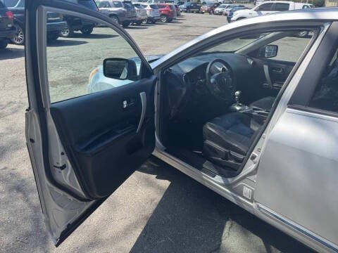 2012 Nissan Rogue Image 4