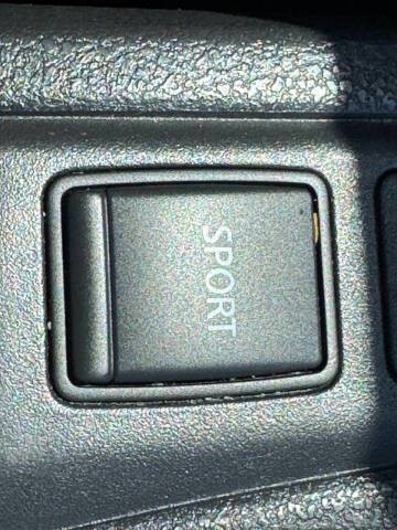 2012 Nissan Rogue Image 24