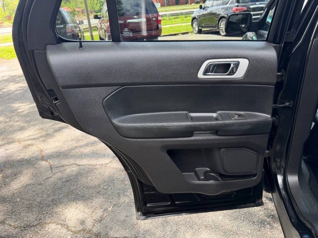 2014 Ford Explorer Image 10