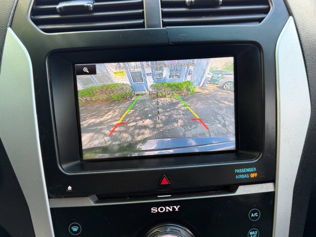 2014 Ford Explorer Image 28