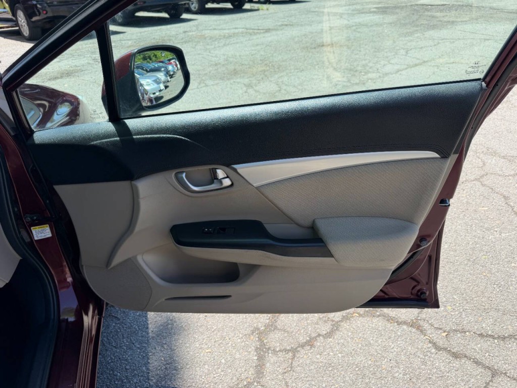 2013 Honda Civic Image 14