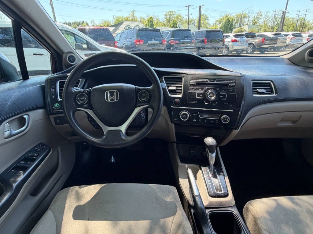 2013 Honda Civic Image 18
