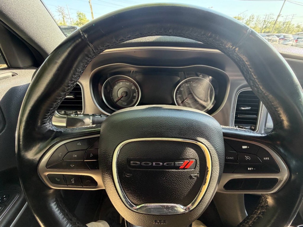 2021 Dodge Charger Image 23