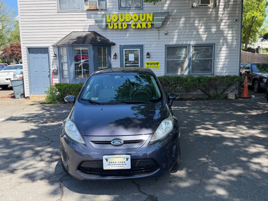 2013 Ford Fiesta Image 2