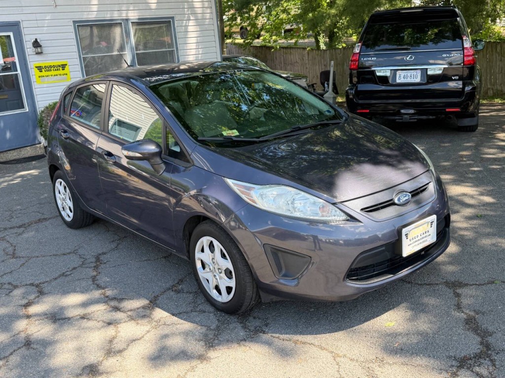 2013 Ford Fiesta Image 3