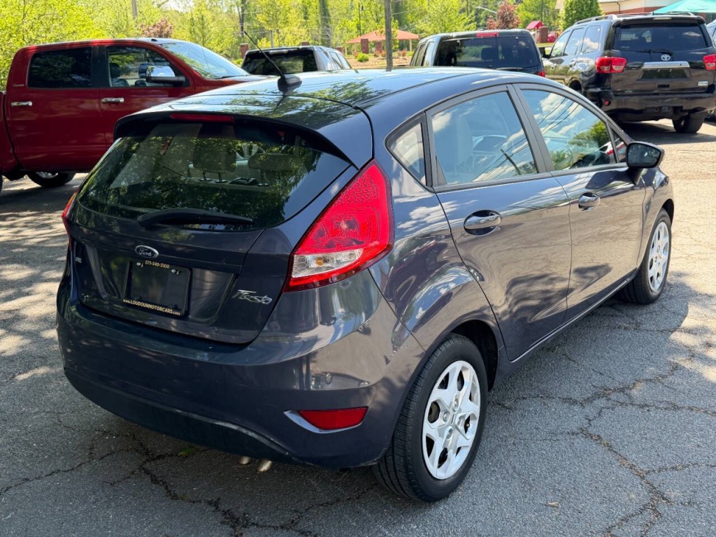 2013 Ford Fiesta Image 5