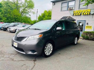 Image for 2012 Toyota Sienna LE 7 Passenger ID: 7386117