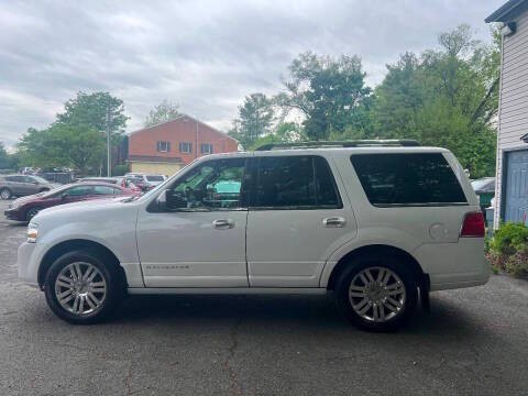 2011 Lincoln Navigator Image 6