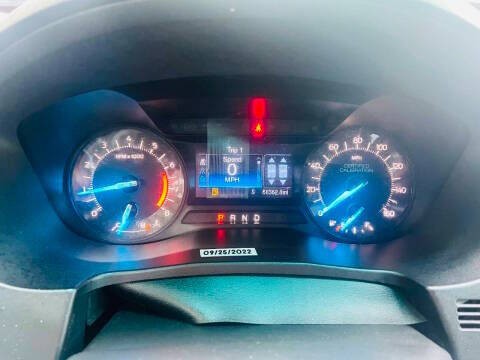 2017 Ford Explorer Image 14