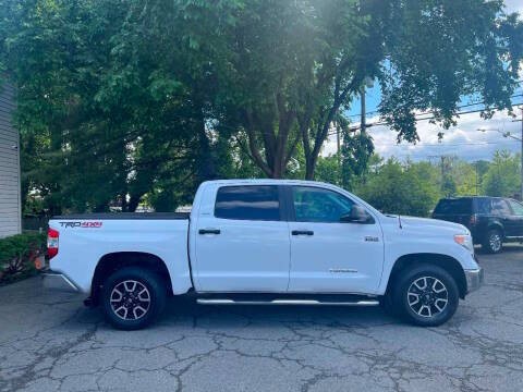 2015 Toyota Tundra Image 3
