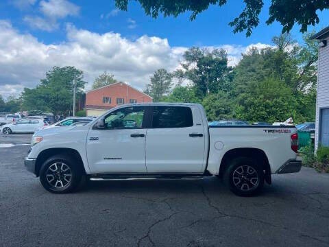 2015 Toyota Tundra Image 6