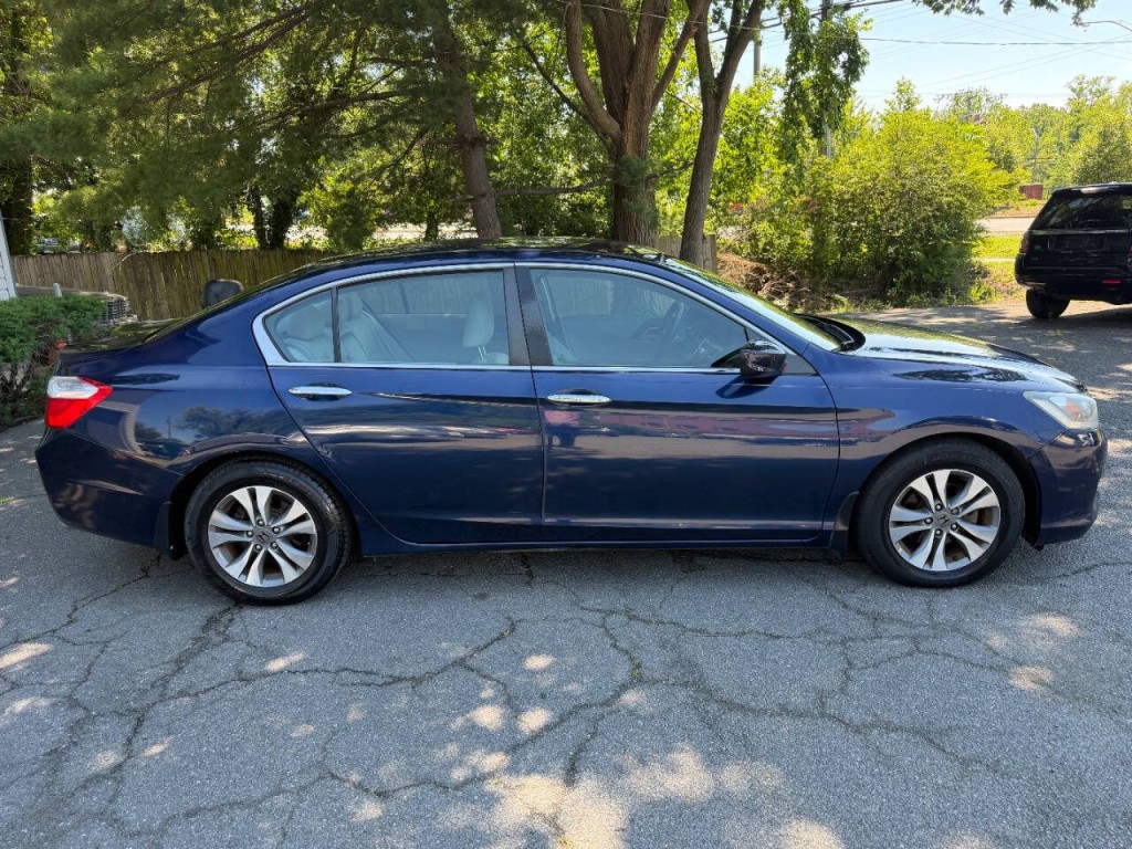 2015 Honda Accord Image 5