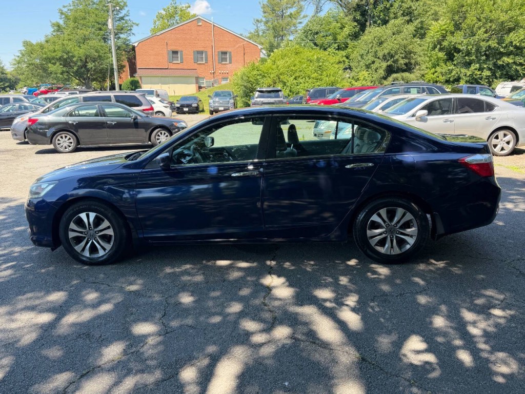2015 Honda Accord Image 9