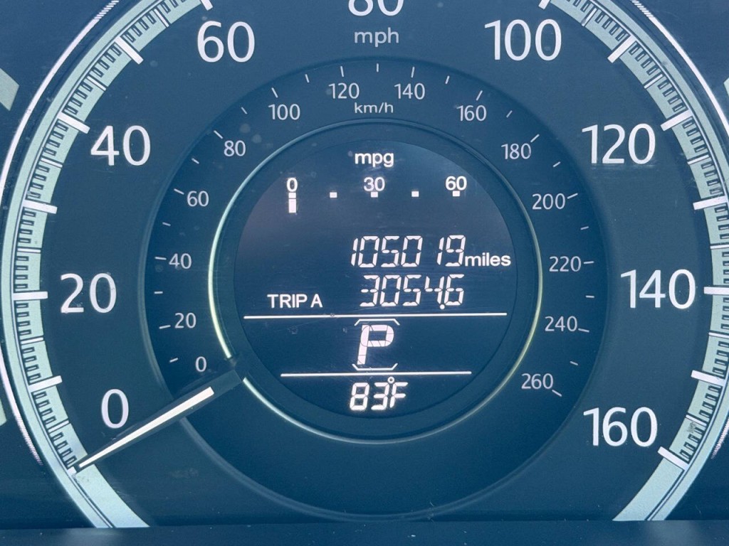 2015 Honda Accord Image 25