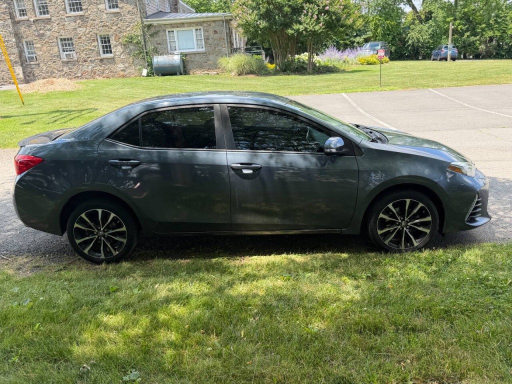 2018 Toyota Corolla Image 4