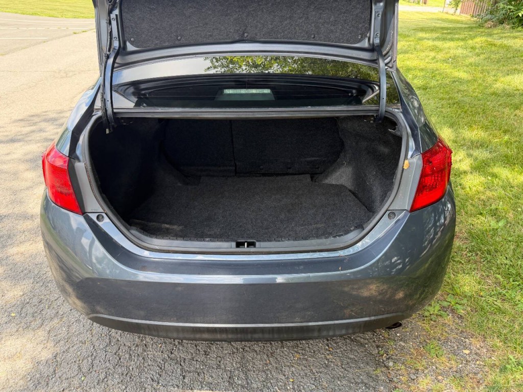 2018 Toyota Corolla Image 12