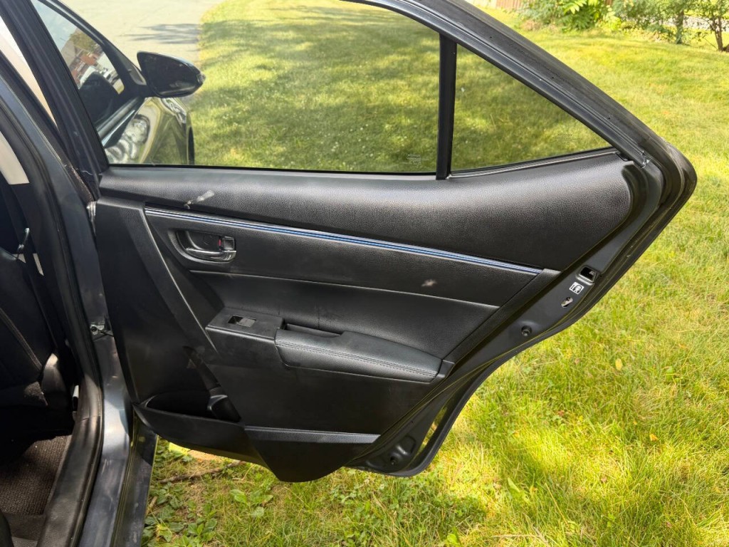 2018 Toyota Corolla Image 13
